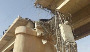 Un pont détruit par Daech