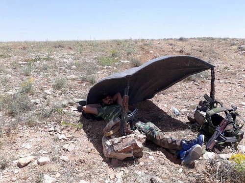 Un soldat syrien à Choumariyyah