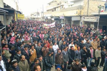 Manifestation à Alep-est pour réclamer le départ des rebelles