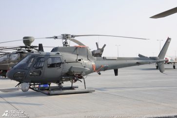hélicoptères des EAU vers la Libye
