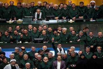 parlement_iran_gardiens