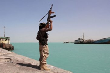 Les forces yéménites ont prévenu qu'ils viseraient, en solidarité avec Gaza, des navires naviguant en mer Rouge et ayant des liens avec ‘Israël’