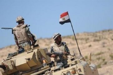 L'armée égyptienne effectue un exercice militaire près de la frontière libyenne. ©Anadolu