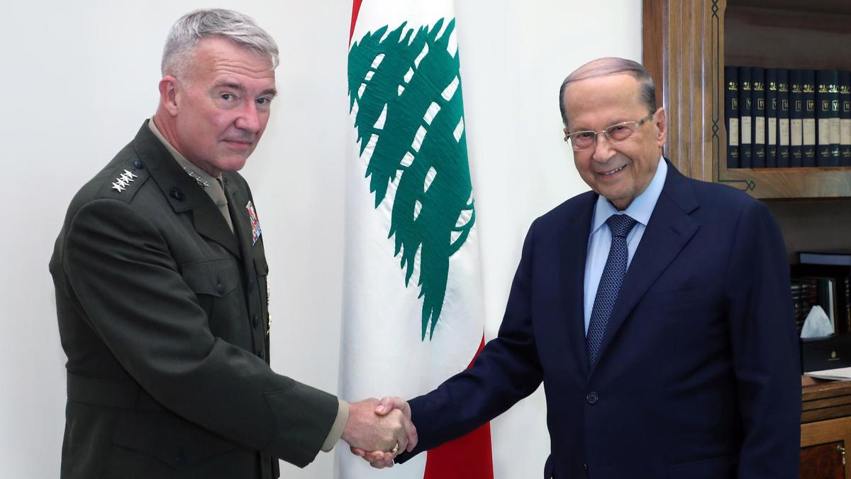 Lors de la récente visite du général Kenneth McKenzie au Liban. Avec le chef de l'Etat Michel Aoun.