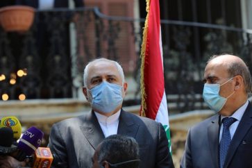 Le ministre iranien des Affaires étrangères Mohammad Javad Zarif et son homologue libanais démissionnaire Charbel Wehbé
