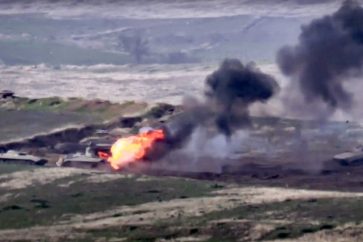 Le ministère arménien de la Défense a relayé une vidéo du bombardement de chars azerbaïdjanais sur la ligne de contact dans le Haut-Karabagh