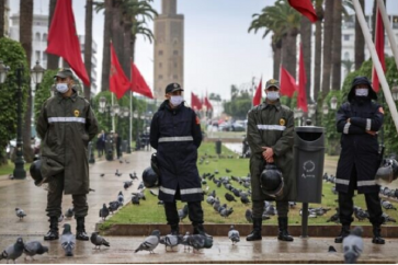Les  policiers ont été déployés près du Parlement à Rabat