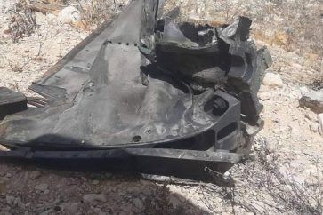 Photo du débris du présumé missile tiré depuis la Syrie, selon l'armée d'occupation israélienne