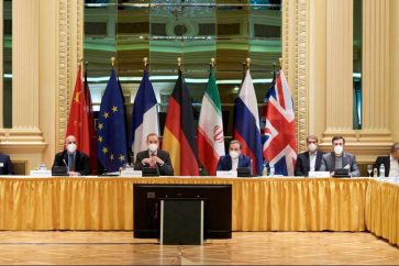 Les négociateurs sur le nucléaire iranien se retrouvent, samedi 1er mai, autour de la même table à Vienne