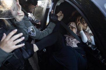 Des femmes palestiniennes agressées par des soldats israéliens
