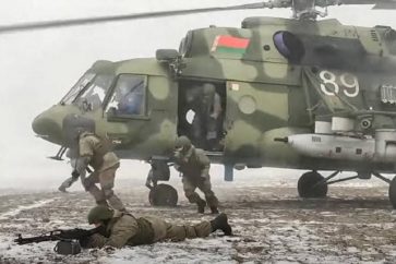 Les manœuvres ont lieu sur cinq terrains militaires, quatre bases aériennes et "différents sites" au Bélarus.