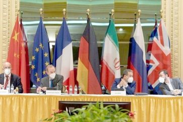 Les pourparlers se déroulent entre les Iraniens et les parties restantes à l'accord, avec la participation indirecte des Américains.