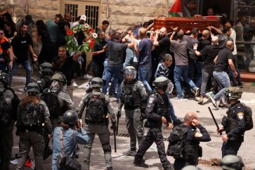 Agression israélienne contre le cortège de la journaliste Shireen Abu Akleh
