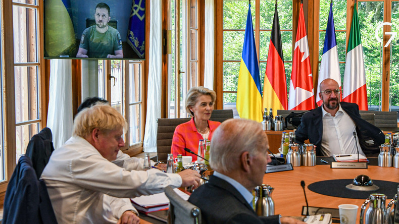 Les dirigeants du G7 discutent par visioconférence avec le président ukrainien Volodymyr Zelensky, le 27 juin.