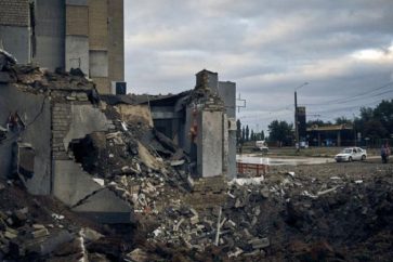 "Des missiles russes de haute précision" ont détruit dans la région de Lviv, un "dépôt d'armes et de munitions étrangères".