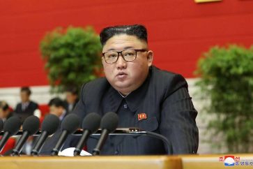 Le leader nord-coréen Kim Jong-un, en janvier 2021 lors du Congrès du parti du travail de Corée. | AFP PHOTO / KCNA VIA KNS