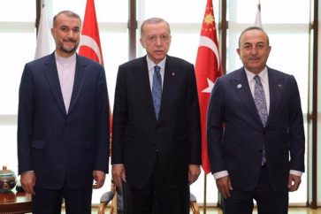 Le chef de la diplomatie iranienne s'est entretenu avec Erdogan et Cavusoglu à Ankara, le mardi 17 janvier 2023.