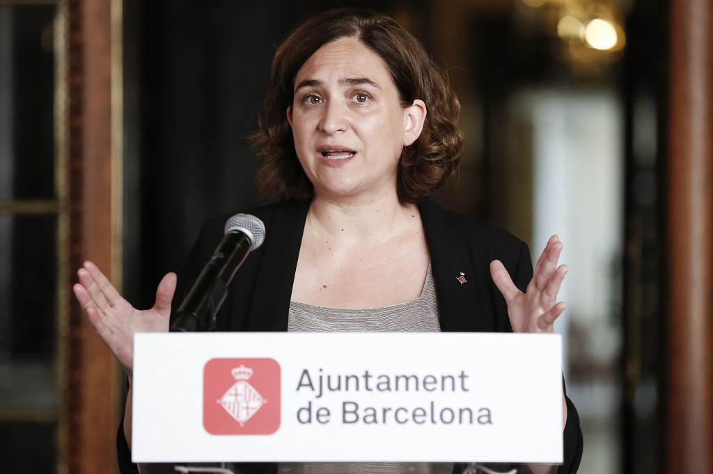 La maire de Barcelone Ada Colao