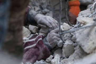 Séisme à la frontière turco-syrienne: Des victimes ensevelies sous les décombres. (Image d'illustration)
