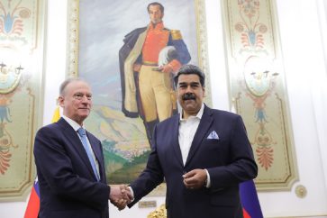 Nicolas Maduro et Nikolaï Patrouchev au Palais Miraflores, le 28 février 2023.