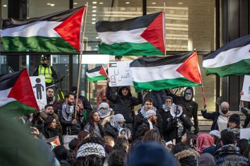 Des manifestants soutenant la Palestine au Canada, le 9 avril 2023.