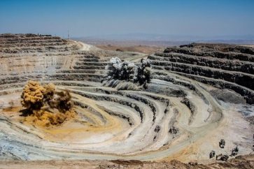 Découverte en Iran du plus grand réservoir de lithium au monde, situé en dehors de l'Amérique du Sud.