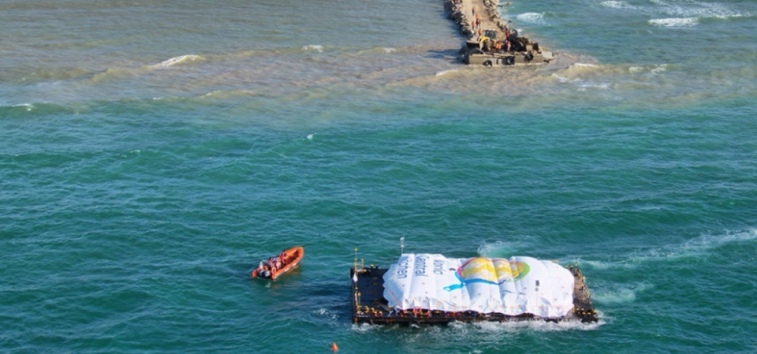<a href="https://french.almanar.com.lb/2898678">Le Plan Blue Beach pour Gaza : Son administration est américaine, son financement émirati et sa supervision israélienne.</a>