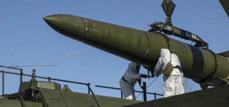 <a href="https://french.almanar.com.lb/2944669">La Russie annonce le début d&rsquo;exercices impliquant des armes nucléaires tactiques près de l&rsquo;Ukraine</a>