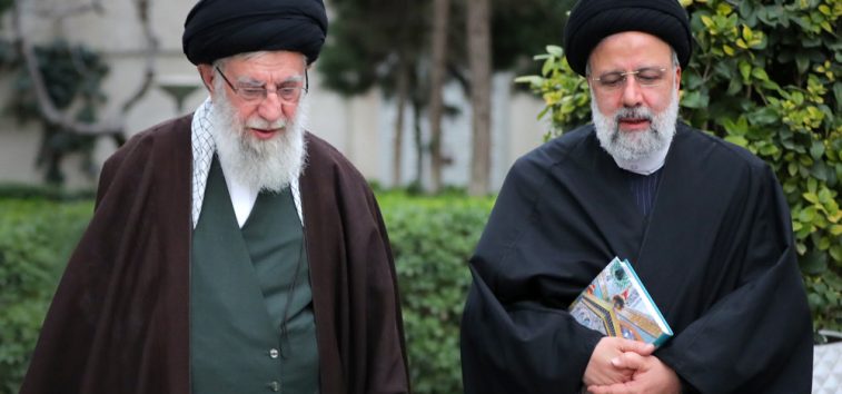 <a href="https://french.almanar.com.lb/2943745">Ayatollah Khamenei : la nation iranienne a perdu un serviteur sincère et précieux</a>