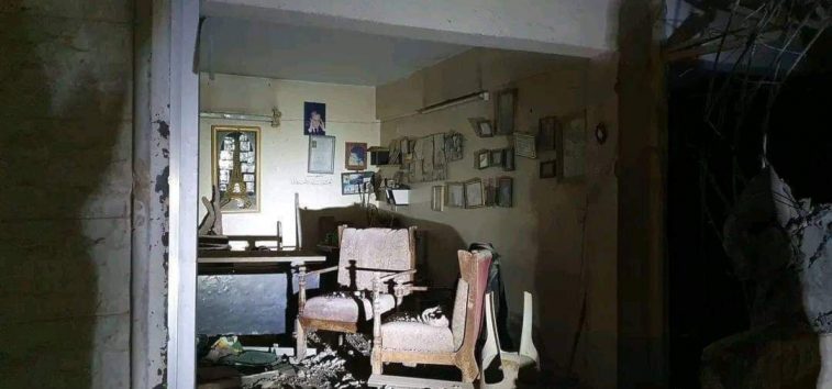 <a href="https://french.almanar.com.lb/2952281">Syrie : un enfant tué et 10 civils blessés dans un raid israélien contre un bâtiment à Baniyas</a>