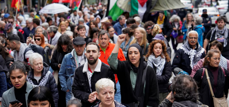 <a href="https://french.almanar.com.lb/3260787">A l&rsquo;ONU, qui commémore la « Nakba », les Palestiniens dénoncent le « déshonneur » de l&rsquo;humanité</a>
