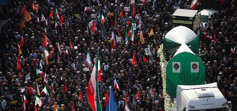 <a href="https://french.almanar.com.lb/3326776">Des centaines de milliers aux obsèques des « Martyrs de la puissance de l’Iran ». « L’Amérique coulera comme le Titanic »</a>