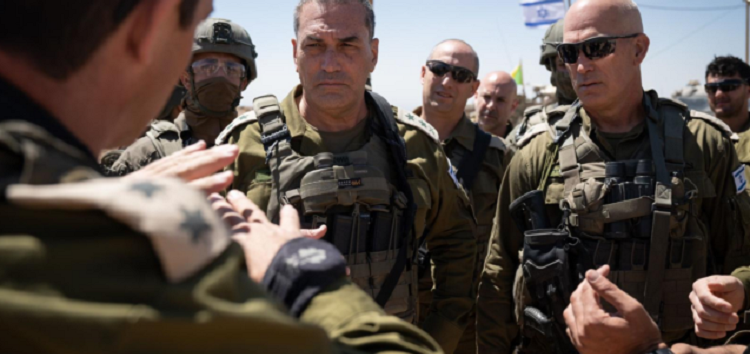 <a href="https://french.almanar.com.lb/3329361">Le chef d&rsquo;état-major israélien viole le territoire syrien au moment  où les discussions sur une normalisation se poursuivent</a>