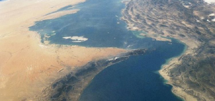 <a href="https://french.almanar.com.lb/3329306">Sources américaines : L’Iran aurait préparé des mines pour bloquer le détroit d’Ormuz</a>