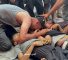 Des dizaines de martyrs, pour la plupart des enfants, suite aux bombardements israéliens visant le camp de réfugiés de Shati, dans la ville de Gaza, le 15 juillet 2025.