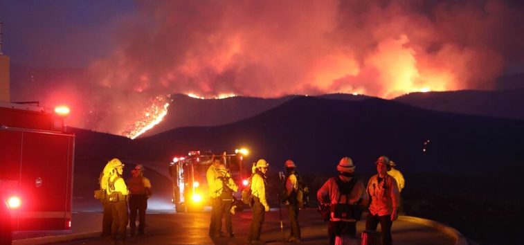 <a href="https://french.almanar.com.lb/3332100">USA : Le plus grand incendie de forêt de l&rsquo;année en Californie s&rsquo;étend sur plus de 28.300 hectares. « Trump doit se RÉVEILLER »</a>