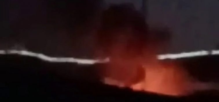 <a href="https://french.almanar.com.lb/3341692">Syrie: nouveaux raids israéliens nocturnes. L&rsquo;armée syrienne se retire de Soueïda. Des manifestants appellent au jihad à Hama</a>