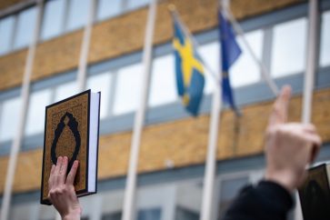 Protestation contre la profanation du Coran en Suède (Illustration)
